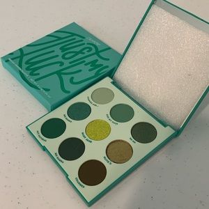BNIB Colourpop Just My Luck